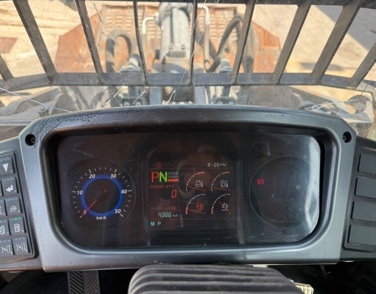 DOOSAN  DL200-5 **WHEEL LOADER**